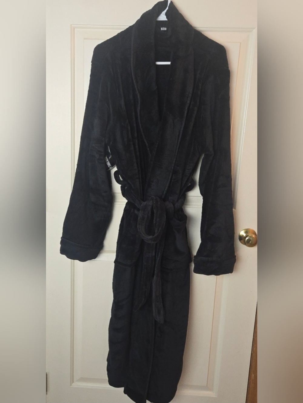 Mens Thick Plush Black Bathrobe